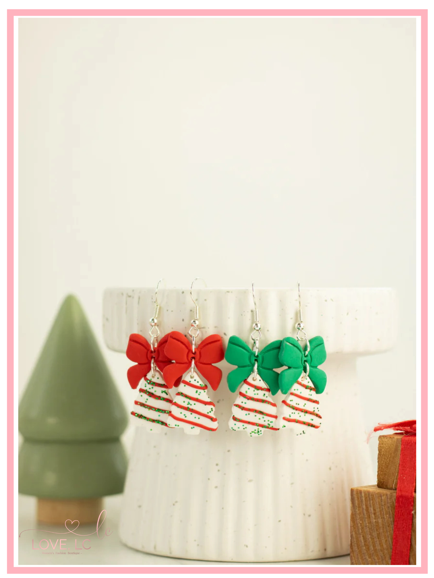 Christmas Cake w/ Bow Clay Earring